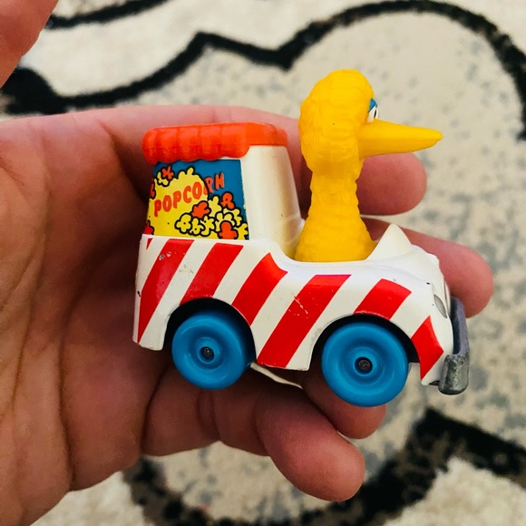 Sesame Street - Picture 1 of 4